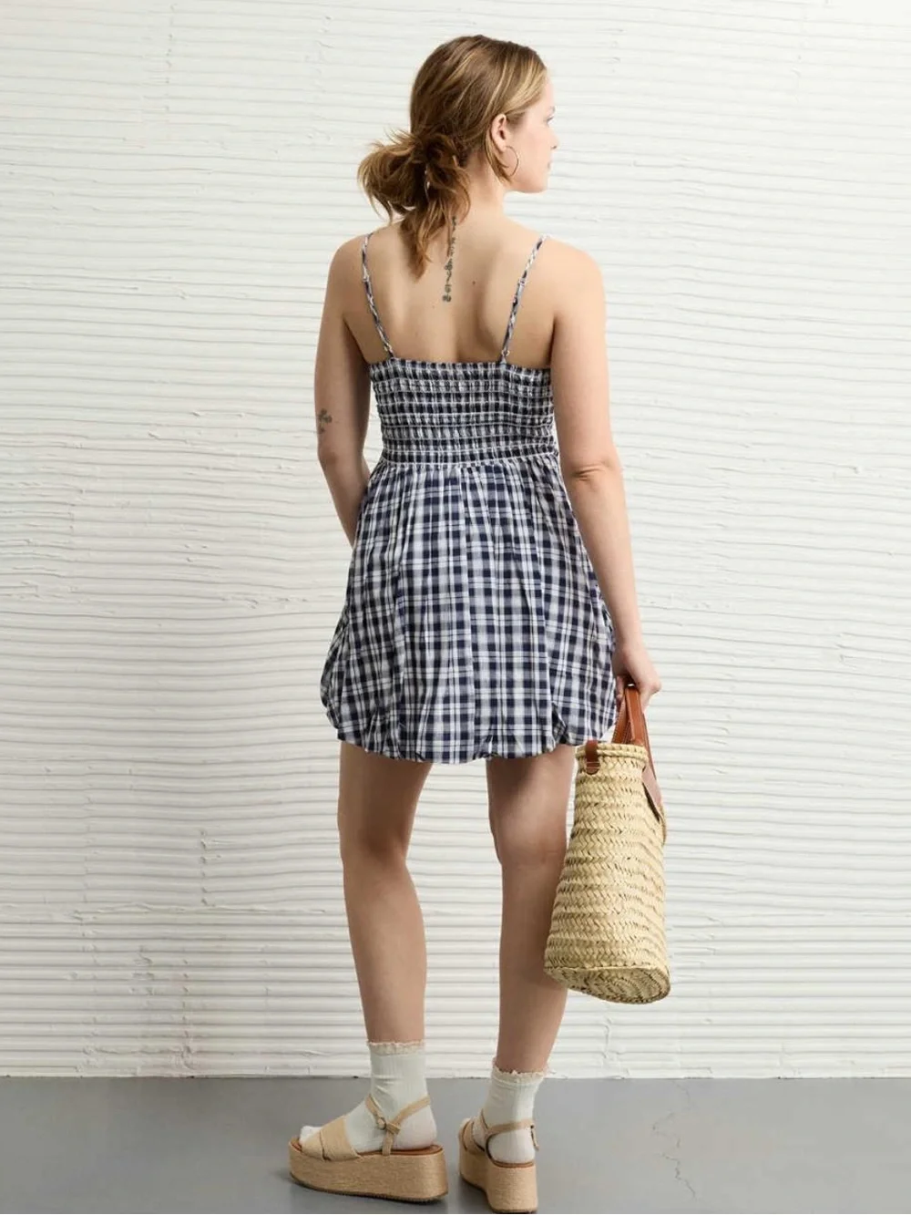LAST CHANCE‼️ AE Bella Bubble Mini Dress